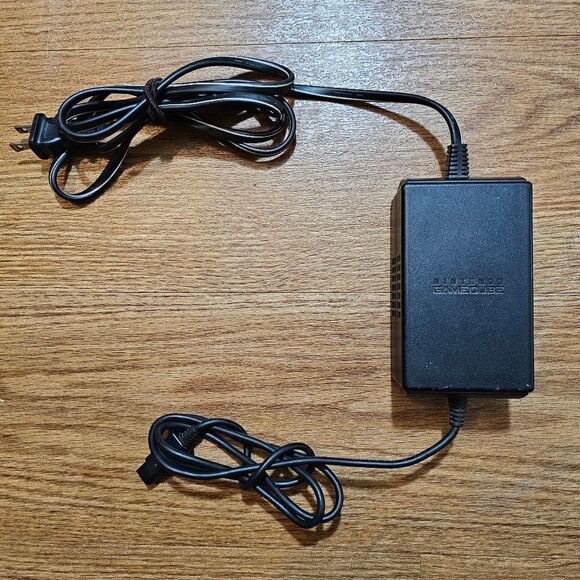 Nintendo Gamecube AC Adapter Power Supply Genuine Brand Made In Japan Excellent - Picture 11 of 11